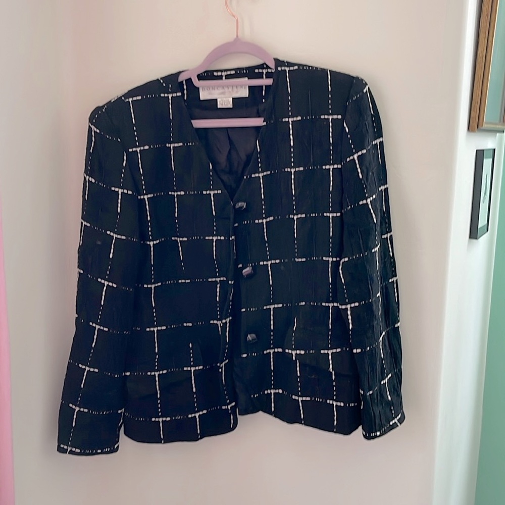 Textured vintage blazer with pockets